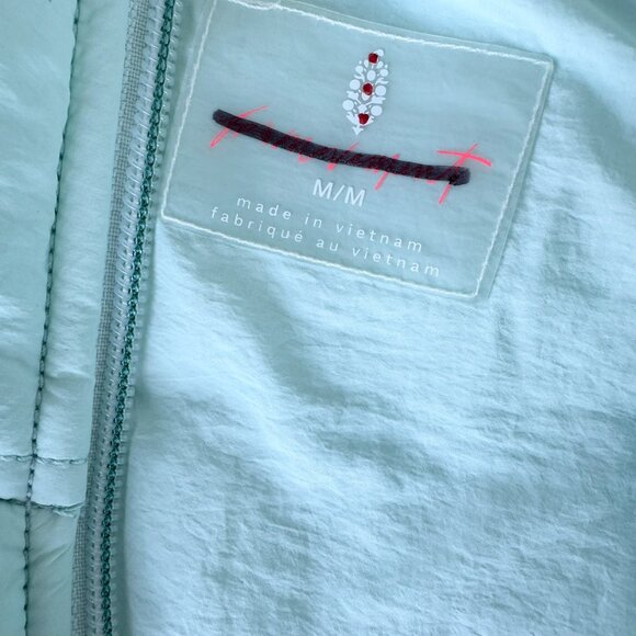 NWT Free People Pippa Packable Puffer Jacket FP Movement Saltwater Blue Medium - Picture 4 of 4
